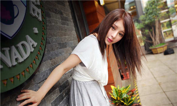 临朐想找一个女性生孩子给报酬-｛找个女人生孩子多少钱｝